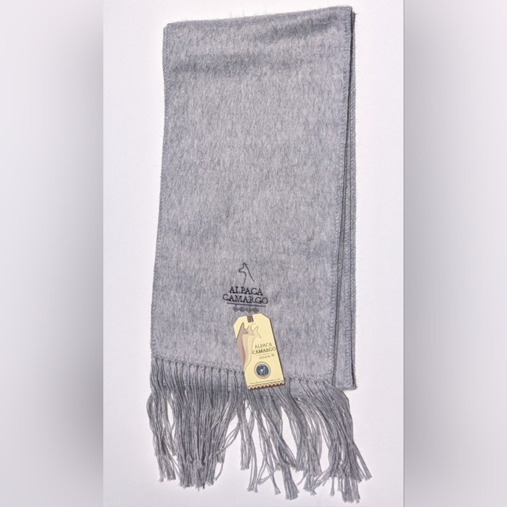 NWT ALPACA CAMARGO SCARF